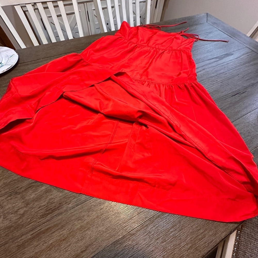 Free Assembly Red Dress Spaghetti Strap Smocked Bodice Tiered Midi M - Picture 6 of 17